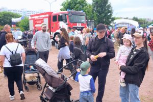 ANO-Media-DOM-Mark-Sizov-Semejnyj-festival-v-Nevskom-rajone