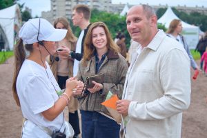 ANO-Media-DOM-Mark-Sizov-Semejnyj-festival-v-Nevskom-rajone-Raxlin