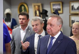 Vystavka-dostizhenij-Kirovskogo-rajona_1